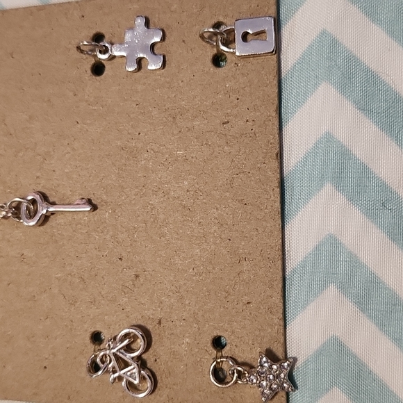 Cute charm necklace set - Picture 2 of 3